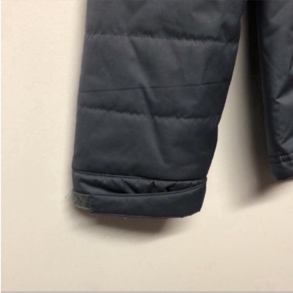 Adidas SL Transition Grey Light Puffer Jacket - Picture 8 of 9